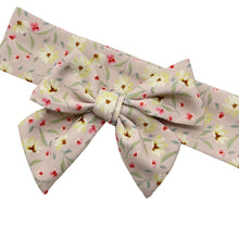 Load image into Gallery viewer, SERENA - Printed Bow Strip
