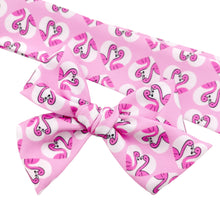 Load image into Gallery viewer, FLAMINGOS IN LOVE - Printed Bow Strip
